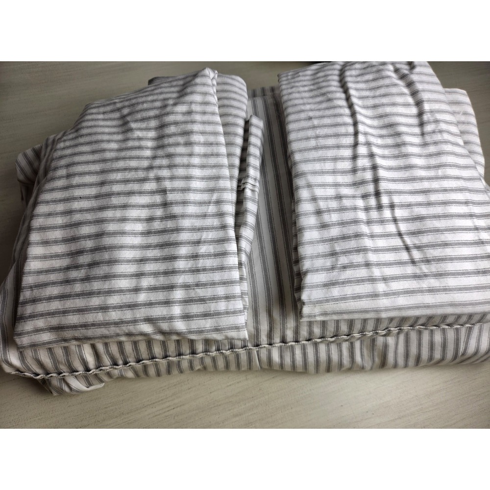Threshold King Grey White Striped Citton Sheets 1 Flat 1 Fitted 2 King Cases